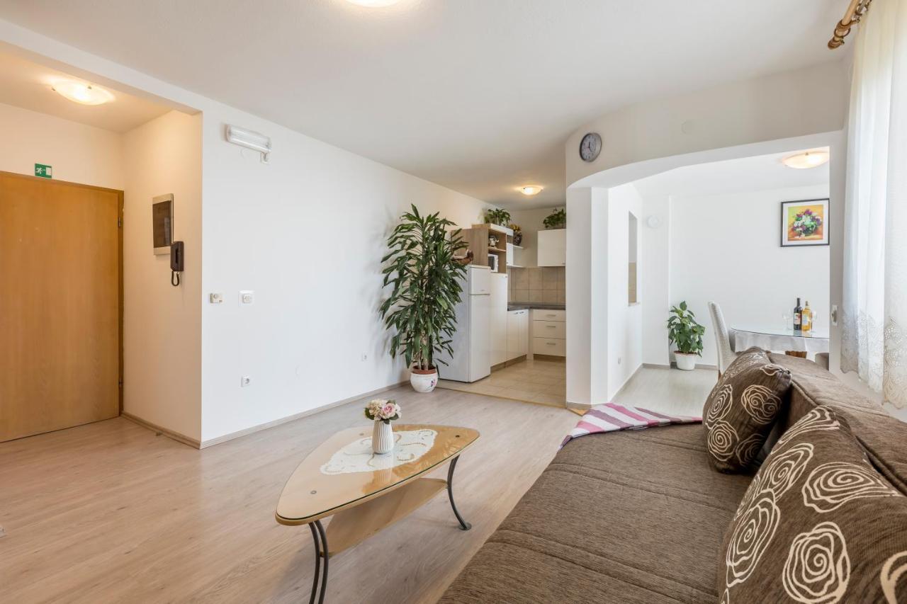 Sky Apartments Podstrana Exterior photo